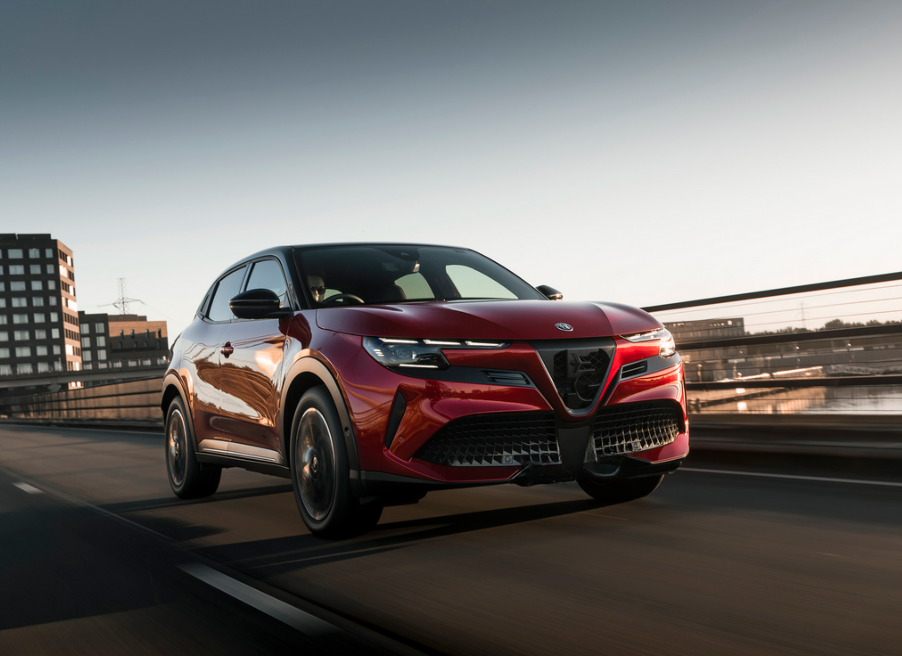 ALFA ROMEO JUNIOR 175kW Elettrica Veloce 54kWh 5dr Auto
